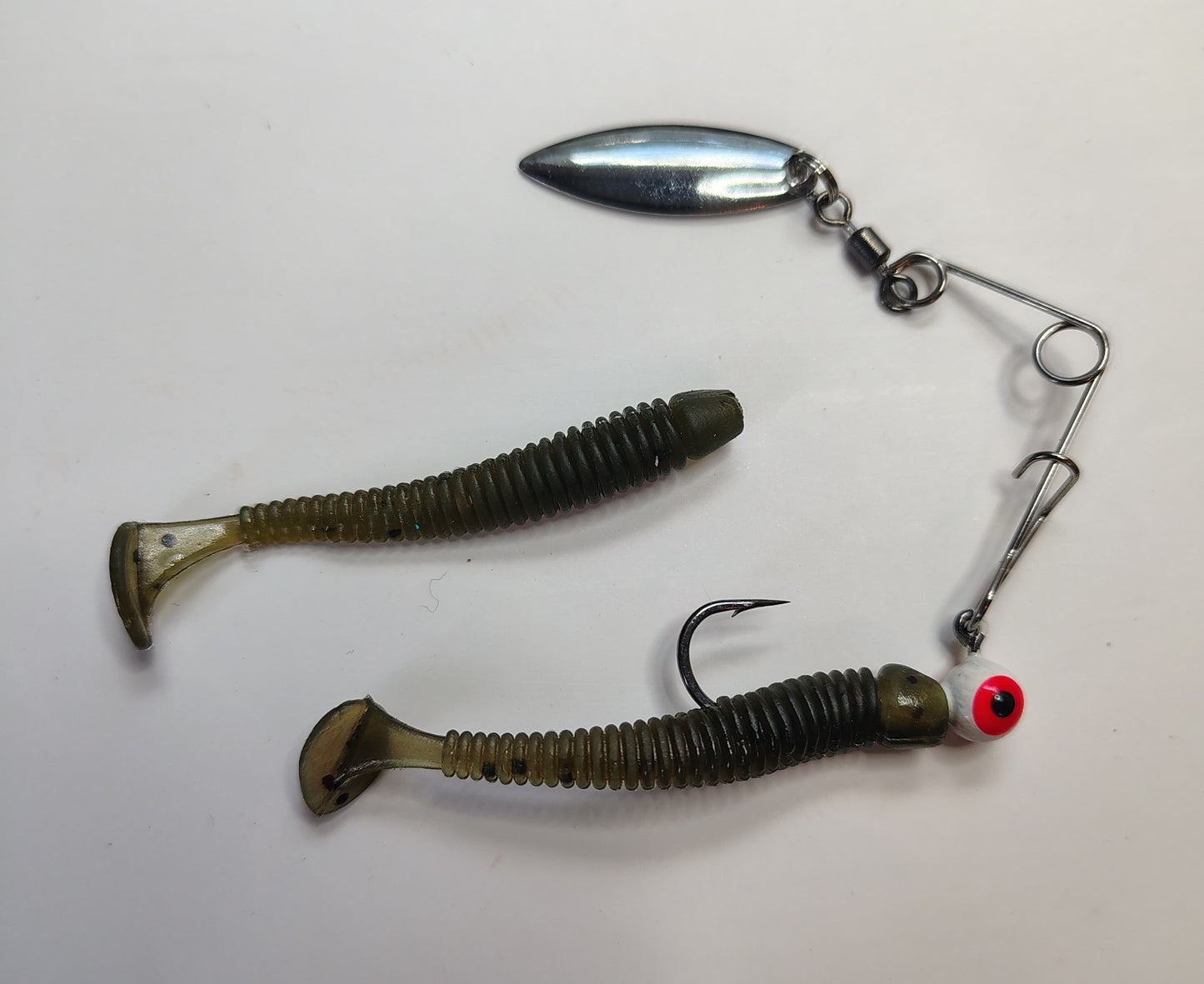 Green Pumpkin swimbait with willow leaf spinner